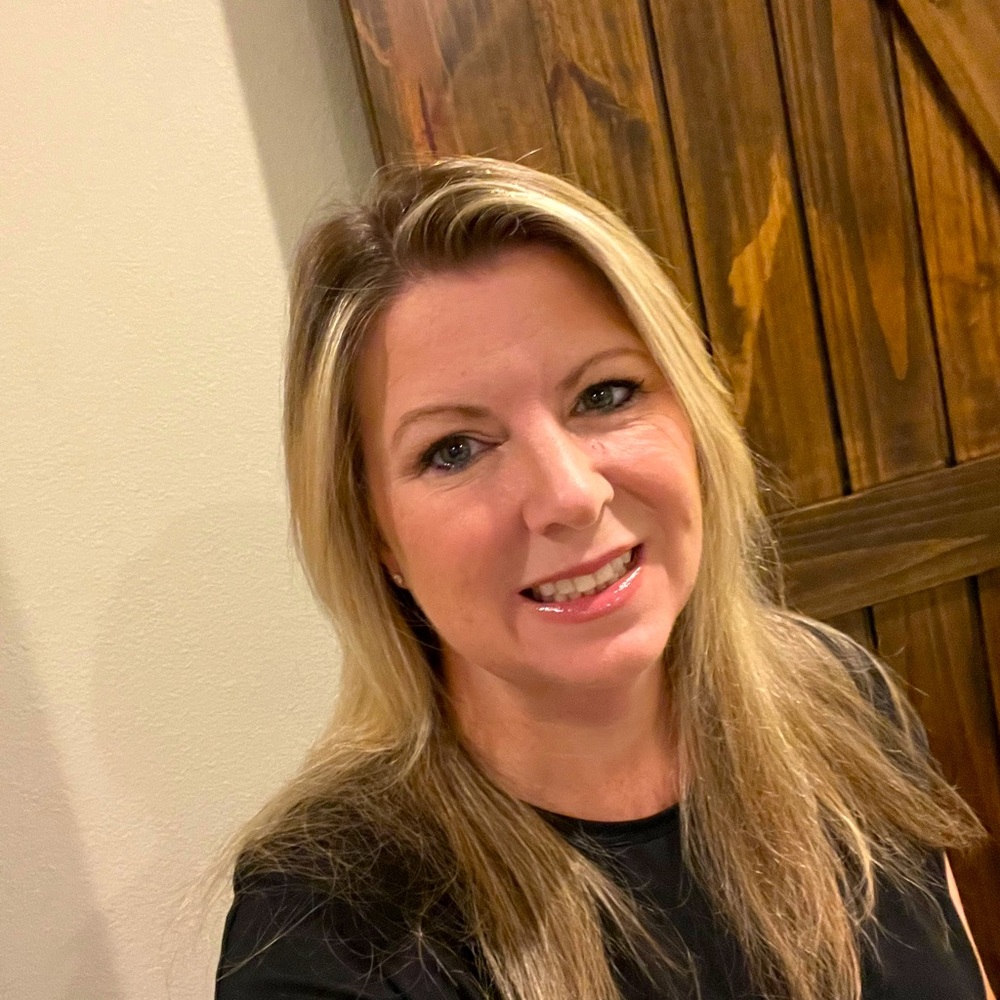 Meet your Posher, Lori